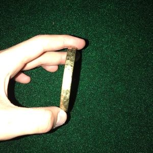 women’s gold bracelet
